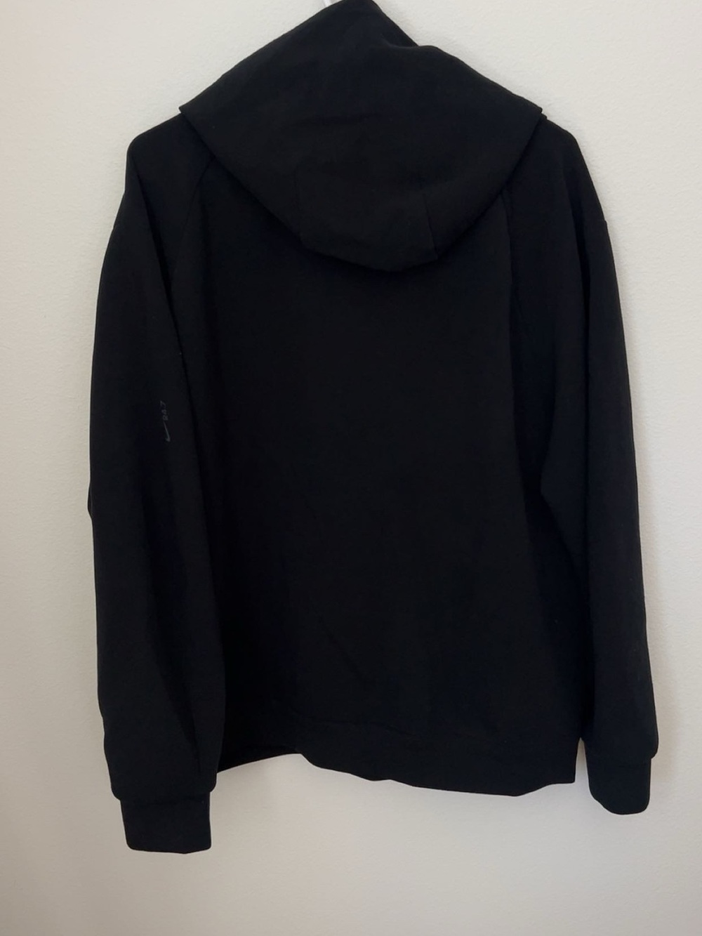 Nike 24.7 ImpossiblySoft Hoodie. Men’s Size Medium - Picture 2 of 3